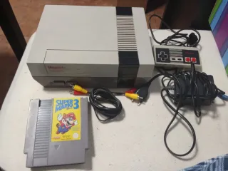Consola Nintendo NES Beige y Gris