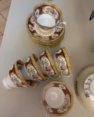 Royal Albert Lady Hamilton Tazze e Piattini