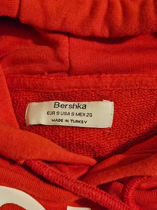 Sudadera Bershka Roja Crop top - Talla S