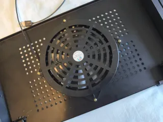 Supporto porta PC portatile con ventole