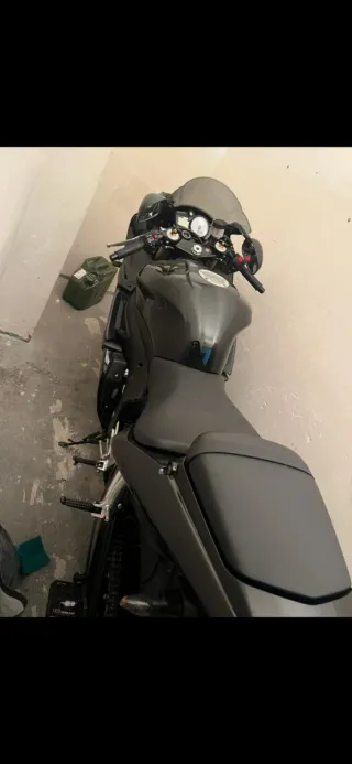 Yamaha YZF R6 9.100 kilometros