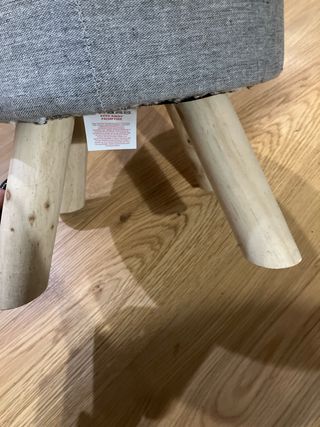 Taburete redondo de tela y madera