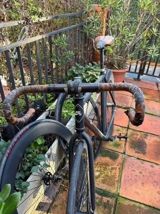 Bicicleta Fixie Negra Ruedas Perfil