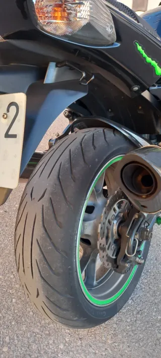 Kawasaki ZZR1400 2008