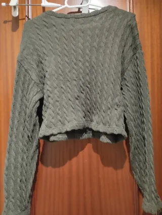 Jersey verde trenzado crop top