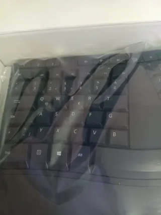 Teclado Ergonómico Microsoft y ratón Alemán