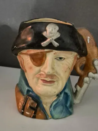 Coppia Boccali Birra Pirati