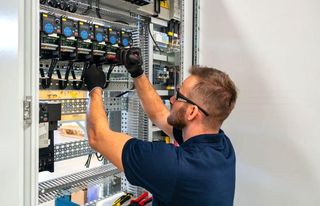 ELECTRICISTA ECONÓMICO