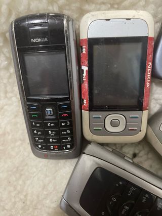 Lote móviles antiguos Motorola, Nokia, Siemens