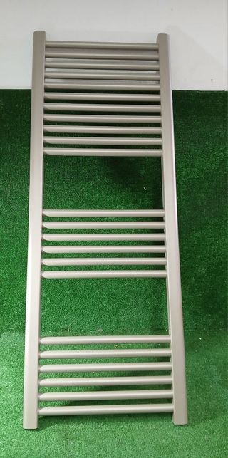 facula - Radiador Toallero