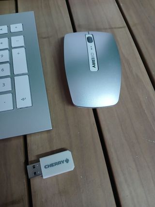 CHERRY DW 8000, Pack de Teclado y Ratón en AZERTY