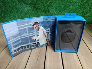 1Soundcore Liberty Air Auriculares inalámbricos con estuche de carga, Bluetooth 5, autonomía de 20 horas, control táctil, sonido mejorado con grafeno