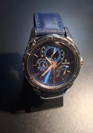 Reloj Festina Cronógrafo Azul y Plateado