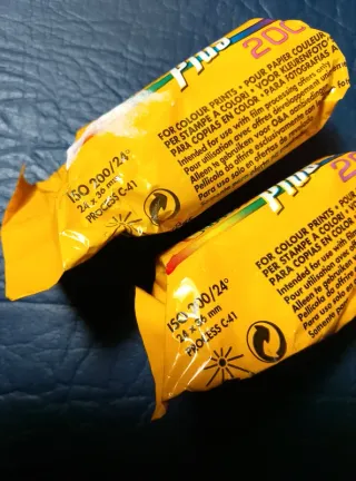 2 Kodak Color Plus 200 35mm 24exp