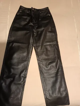 Pantalón de cuero Breska negro