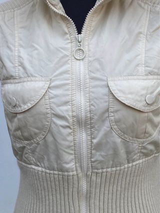 Chaleco Mango Beige Cremallera Cuello Alto