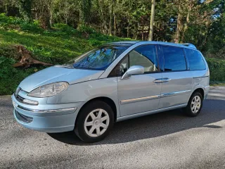 Peugeot 807 2008