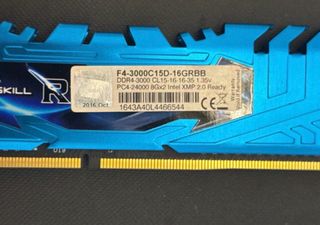 RAM DDR4 G.Skill Ripjaws 4 (2x8GB)