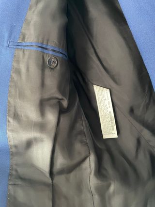 Traje azul Zara