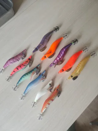 Lote señuelos pesca y aletas