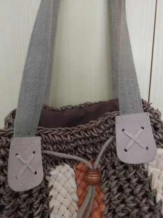 Borsa secchiello intrecciata marrone/arancio