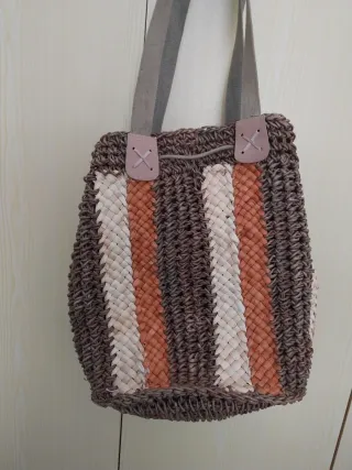 Borsa secchiello intrecciata marrone/arancio