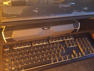 Barra de sonido Nive para PC con RGB