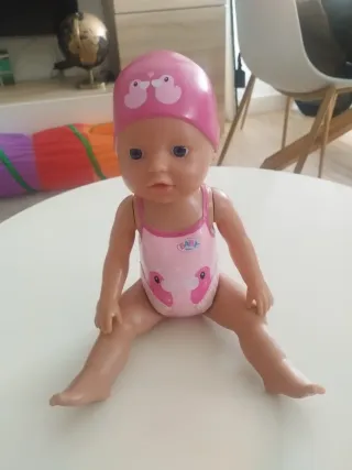 Muñeca nadadora Baby Born