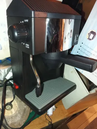 Cafetera Espresso Nueva, completas sin ningún uso