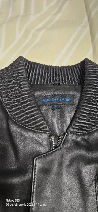 Chaqueta Cuero Negra ALPINE Talla M