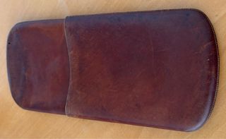 Estuche de cuero vintage para puros