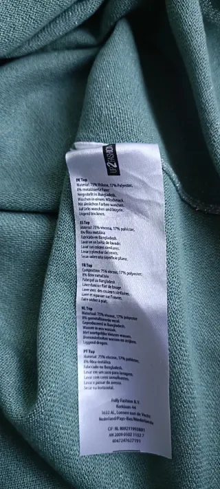 Camiseta verde con brillo