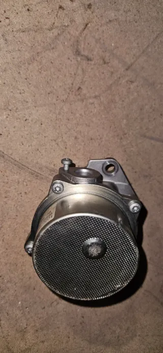 Bomba de vacío Pierburg Renault 1.5dci