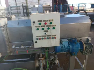 Lavadora Automática de Cajas OMEGAL