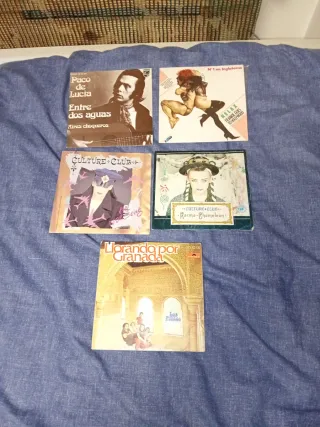 Lote 11 Singles Elvis, Queen y más