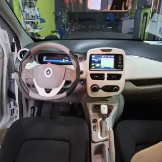 Renault ZOE 2016