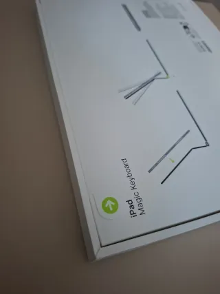 Teclado iPad Magic Keyboard 11" M4-M5