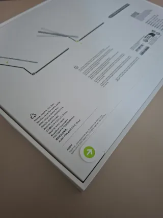 Teclado iPad Magic Keyboard 11" M4 M5 Bianco