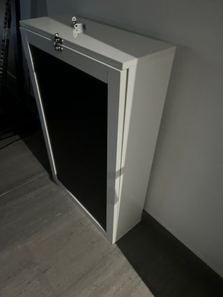 Escritorio de pared plegable