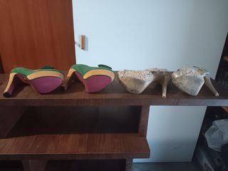 Lote de 4 zapatos de tacón