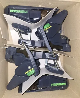 Lote + 50 Fijaciones Esquí NUEVAS, Primeras marcas