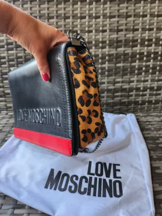 Bolso Love Moschino Negro y Animal Print