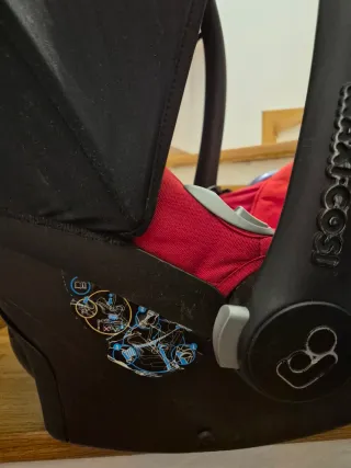 Maxi Cosi Cabriofix con adaptadores para Bugaboo