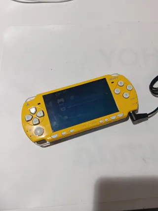 PSP Edizione Simpsons Gialla