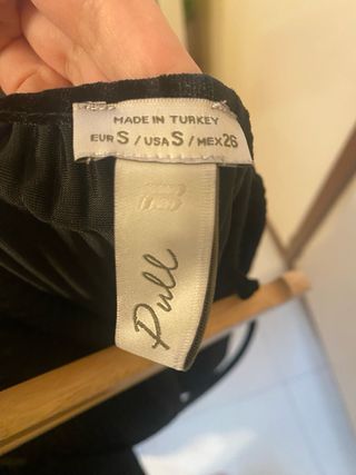 Vestido de terciopelo negro