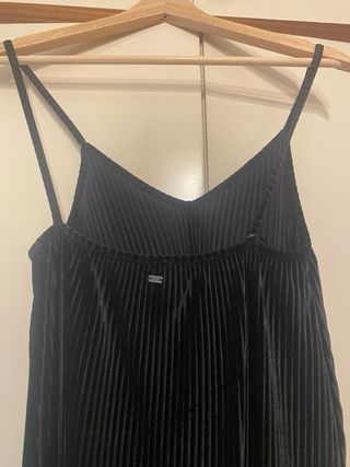 Vestido de terciopelo negro