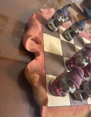 Scacchiera con Pixies e Coccinella