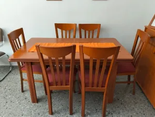 Mesa de comedor y 6 sillas madera