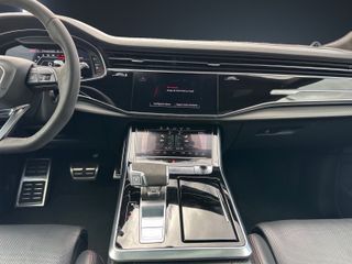 Audi Q8 Audi Q8 RS Q8 TFSI 441kW (600CV) quattro tipt