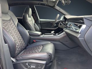 Audi Q8 Audi Q8 RS Q8 TFSI 441kW (600CV) quattro tipt